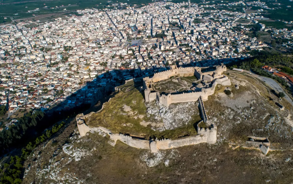 Το Κάστρο Λάρισα του Άργους: Μια ματιά στην πλούσια ιστορία του